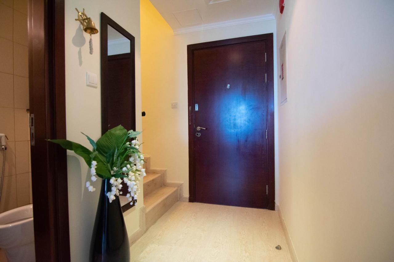 Lux Bnb I X1 Tower I Golf Course & Sea Views Dubai Buitenkant foto