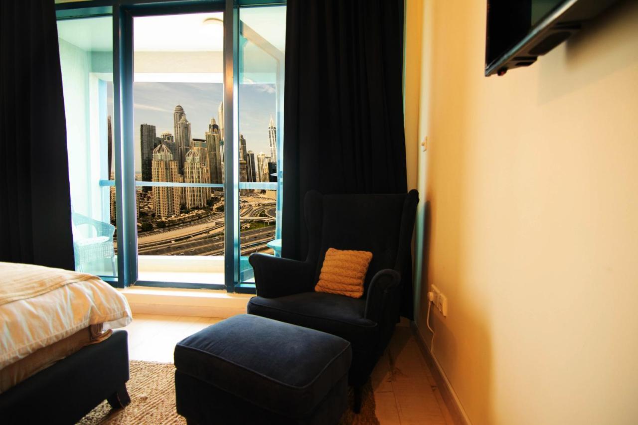 Lux Bnb I X1 Tower I Golf Course & Sea Views Dubai Buitenkant foto